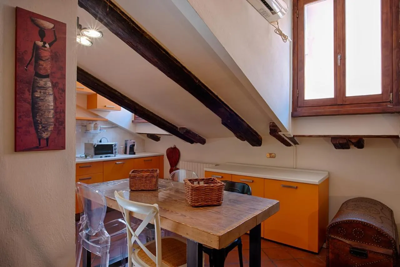 شقة Fondazza Home - Little Tower بولونيا