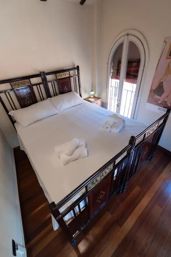 Fondazza Home - Little Tower بولونيا شقة